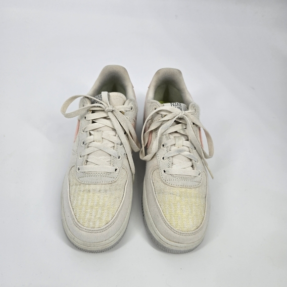 Nike Shoe Women's 8 Air Force 1 Low '07 SE 'Sun Club' DJ9944-100 Next Nature - Picture 9 of 9